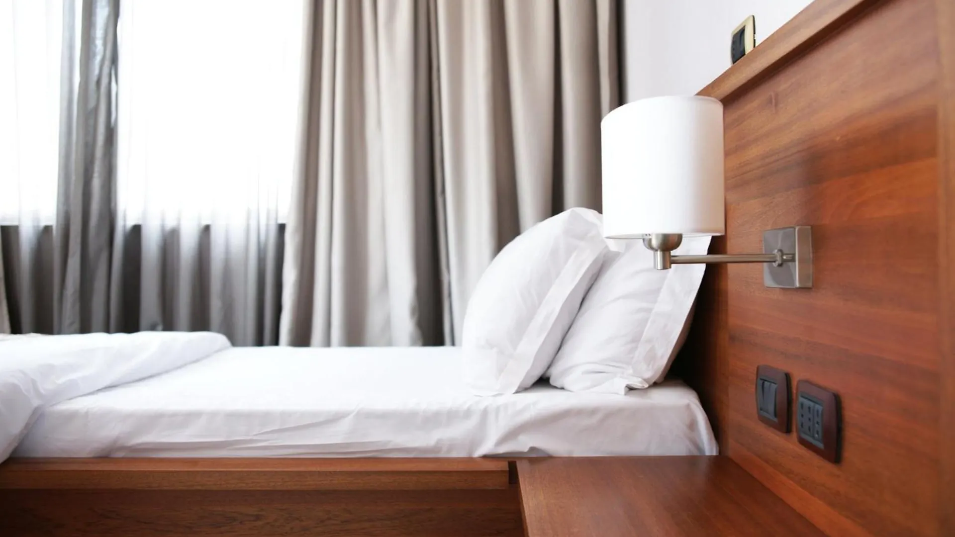 Hotel Adorn Tirana - Handwritten Collection