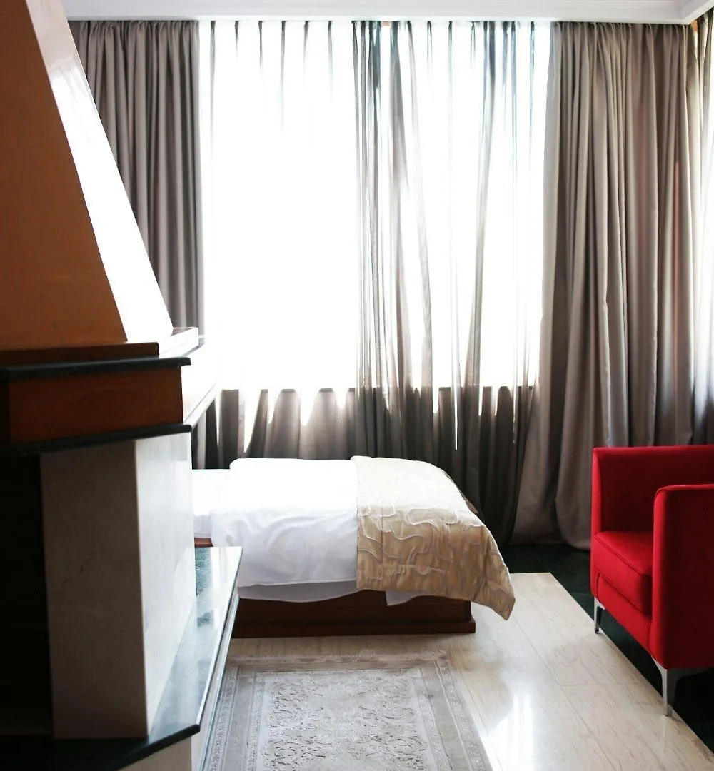 **** Hotel Adorn Tirana - Handwritten Collection Albania